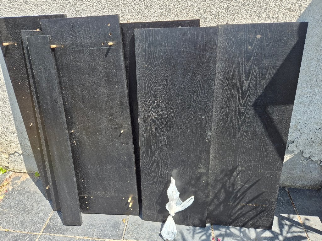 Étagère noire GRATUITE, 25 à 50 cm, Avec tablette(s), Moins de 100 cm, Enlèvement