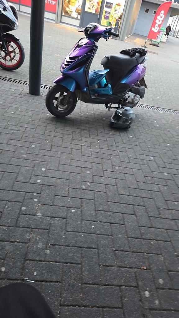 Piaggo zip iget 4takt a klasse, Fietsen en Brommers, Ophalen, Zip