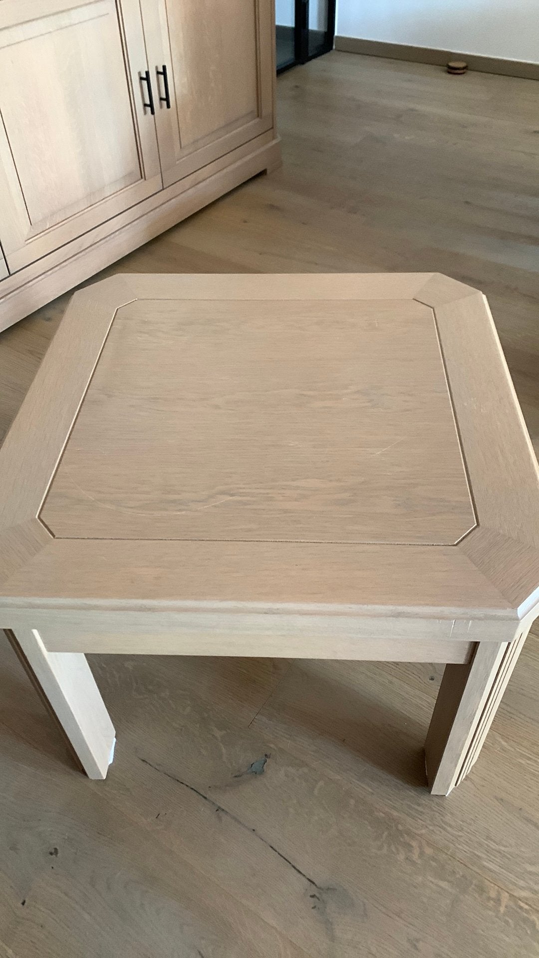 Salontafel, Ophalen