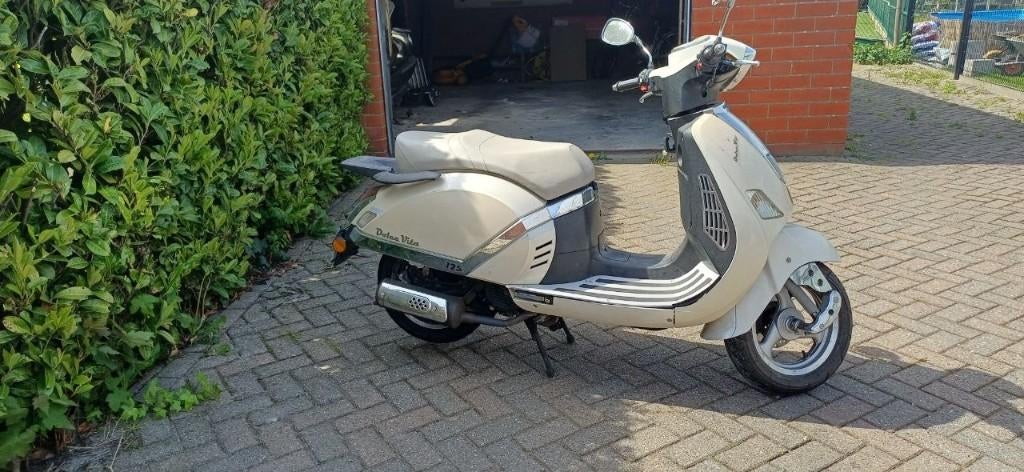 Gowinn dolce Vita 125 cc, Vélos & Vélomoteurs, Scooters | Marques Autre, Utilisé, Essence, Enlèvement