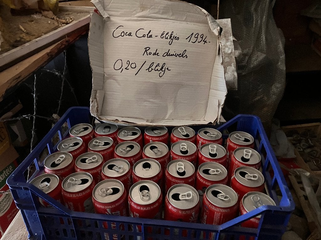 28 canettes de Coca-Cola 1994 - Édition Red Devils, Enlèvement ou Envoi, Utilisé, Emballage