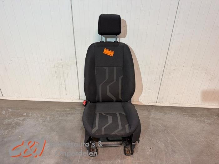 Siège gauche d'un Ford Transit Connect, -, 3 mois de garantie, -, -