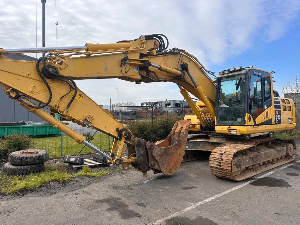 Komatsu PC 210 LC (année de construction 2017), Excavatrice