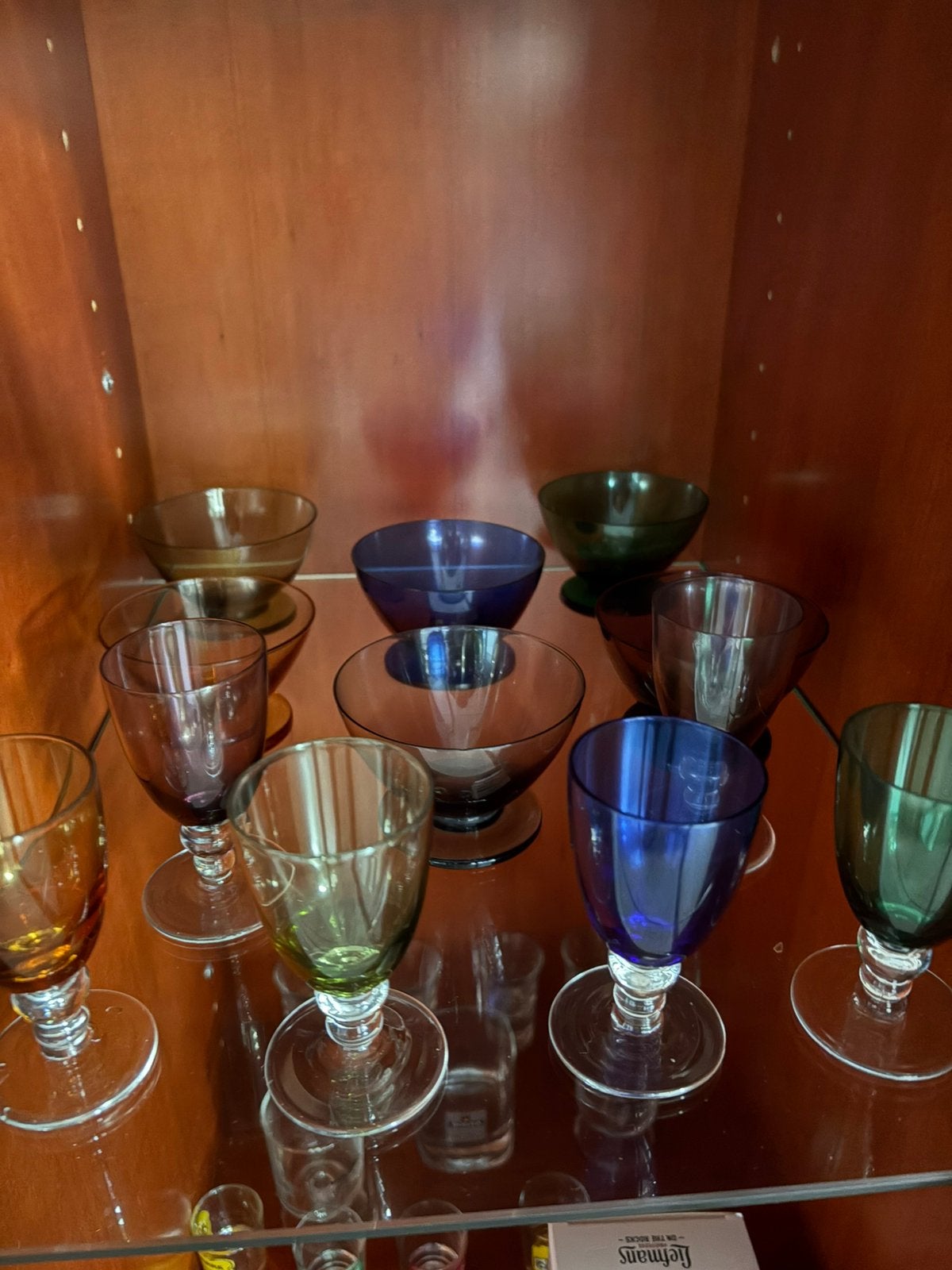 Set van 31 gekleurde glazen -vintage/antiek, Antiek en Kunst, Ophalen