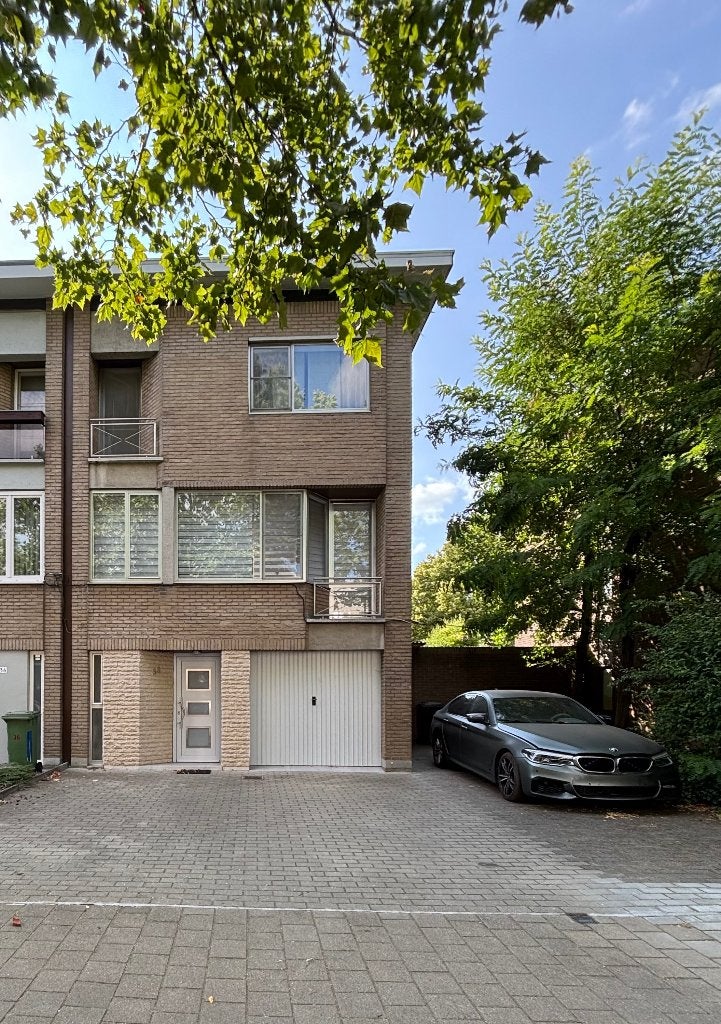 Halfopen wooning, 164 m², Province d'Anvers, Merksem, Autres types