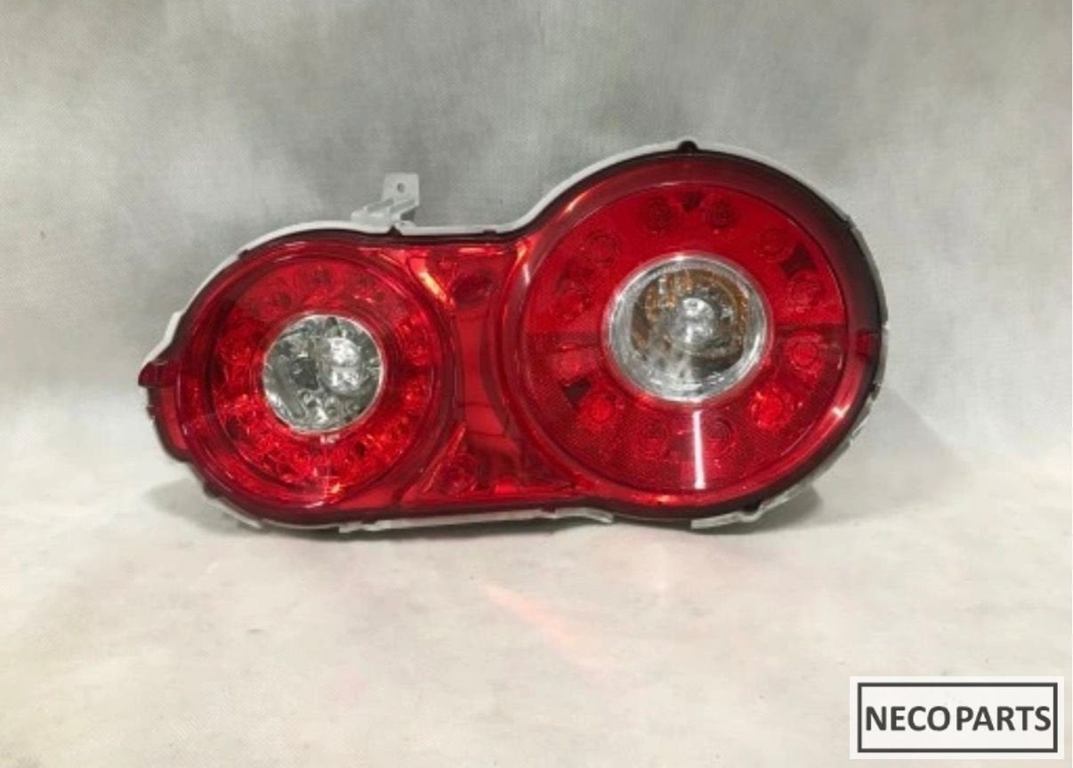 NISSAN GTR LED ACHTERLICHT ORIGINEEL ALLES LEVERBAAR!!!, -, Utilisé, -, Nissan