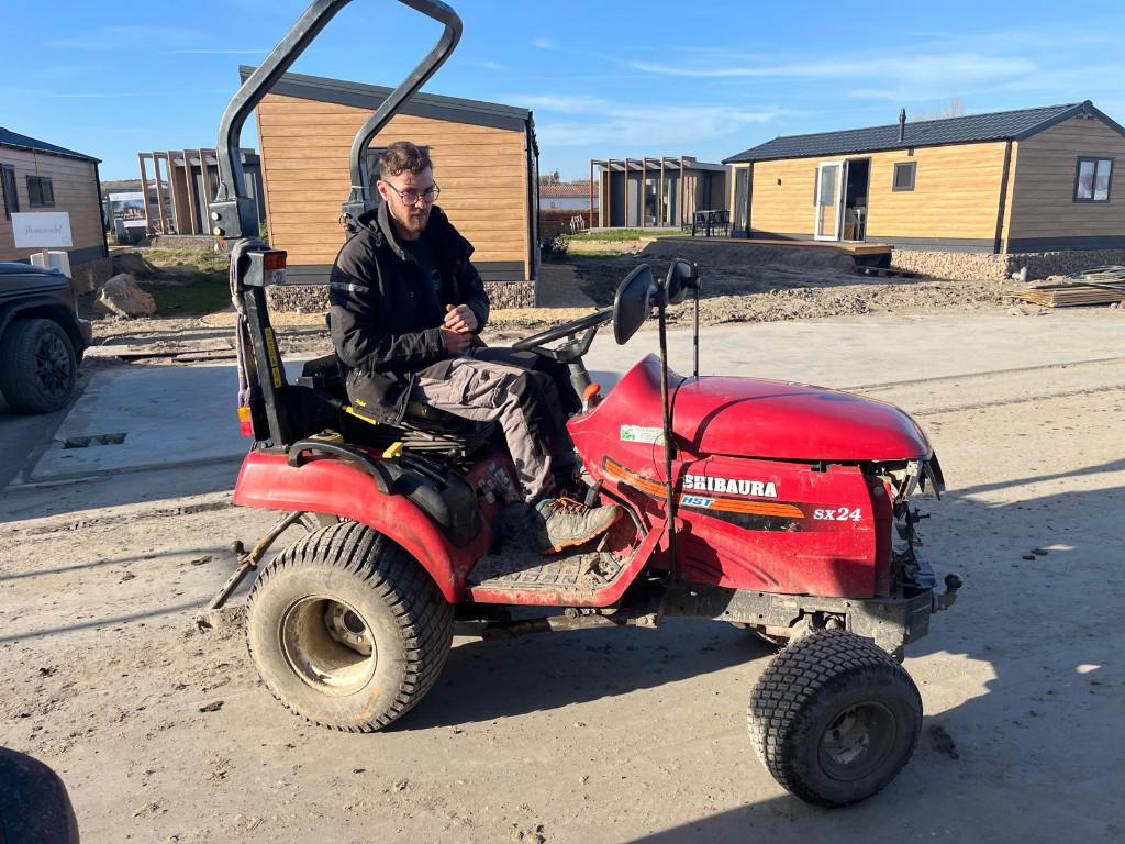 Kleine tractor Shibaura CST052, Zakelijke goederen, Landbouw | Tractoren, Ophalen, Overige merken