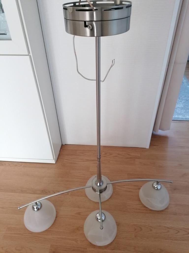 Hang, plafonnier, Enlèvement