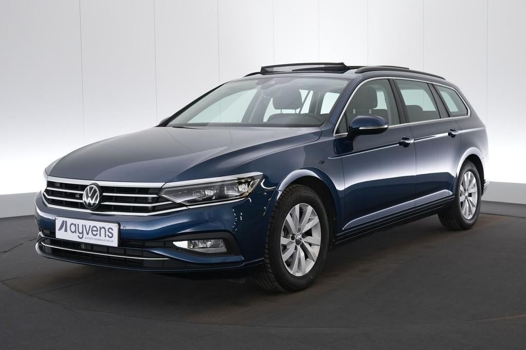 (2FNN612) VOLKSWAGEN PASSAT VARIANT, Auto's, Stof, Blauw, https://public.car-pass.be/vhr/a7668f24-100d-4a11-bdcc-3ec7f9f4815a