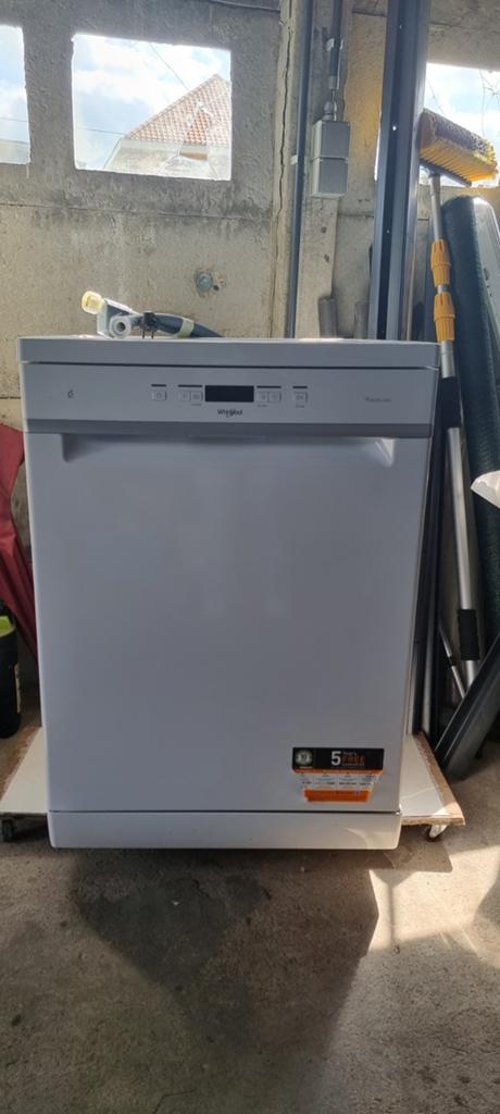 Whirlpool vaatwasmachine (prijs kan onderhandeld worden), Elektronische apparatuur, Ophalen, Zo goed als nieuw, Inbouw