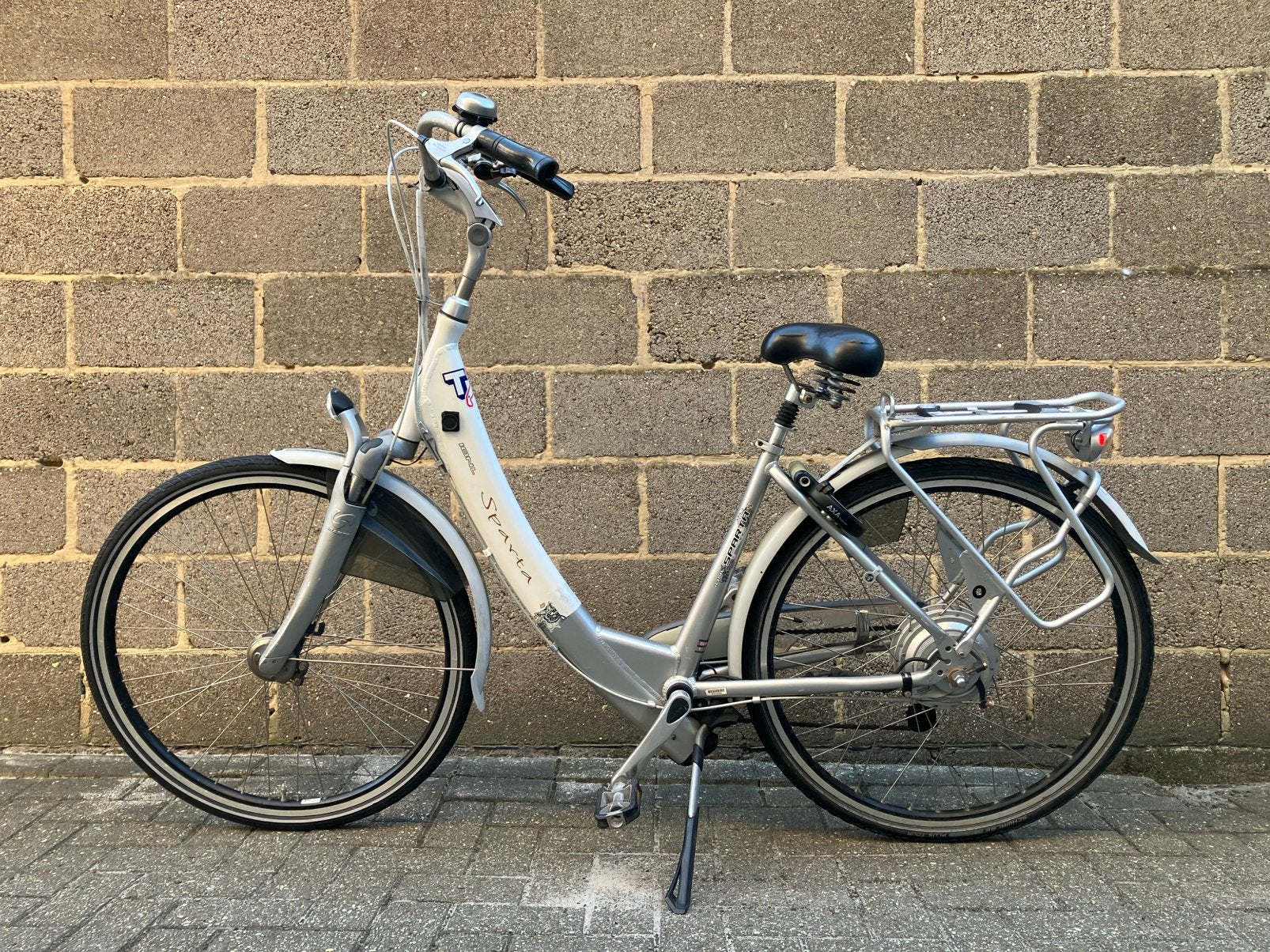 Zeer mooie elektrische fiets met weinig km’s, Fietsen en Brommers, Elektrische fietsen, Sparta, Ophalen