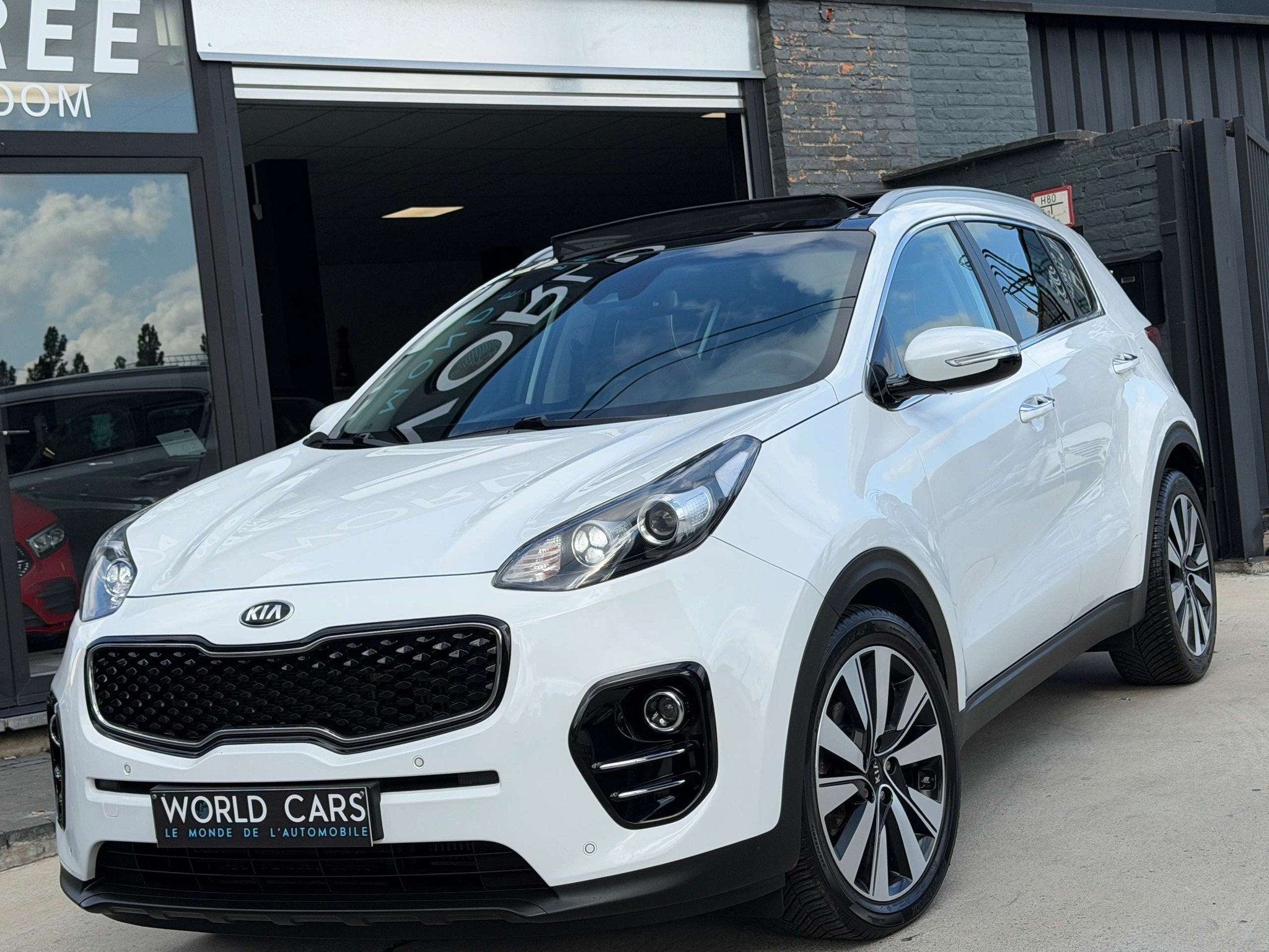 Kia Sportage Sportage 1.7 CRDi 2WD PANO - CRUISE - NAVI - CA, Autos, Euro 6, Noir, 5 portes, 119 g/km