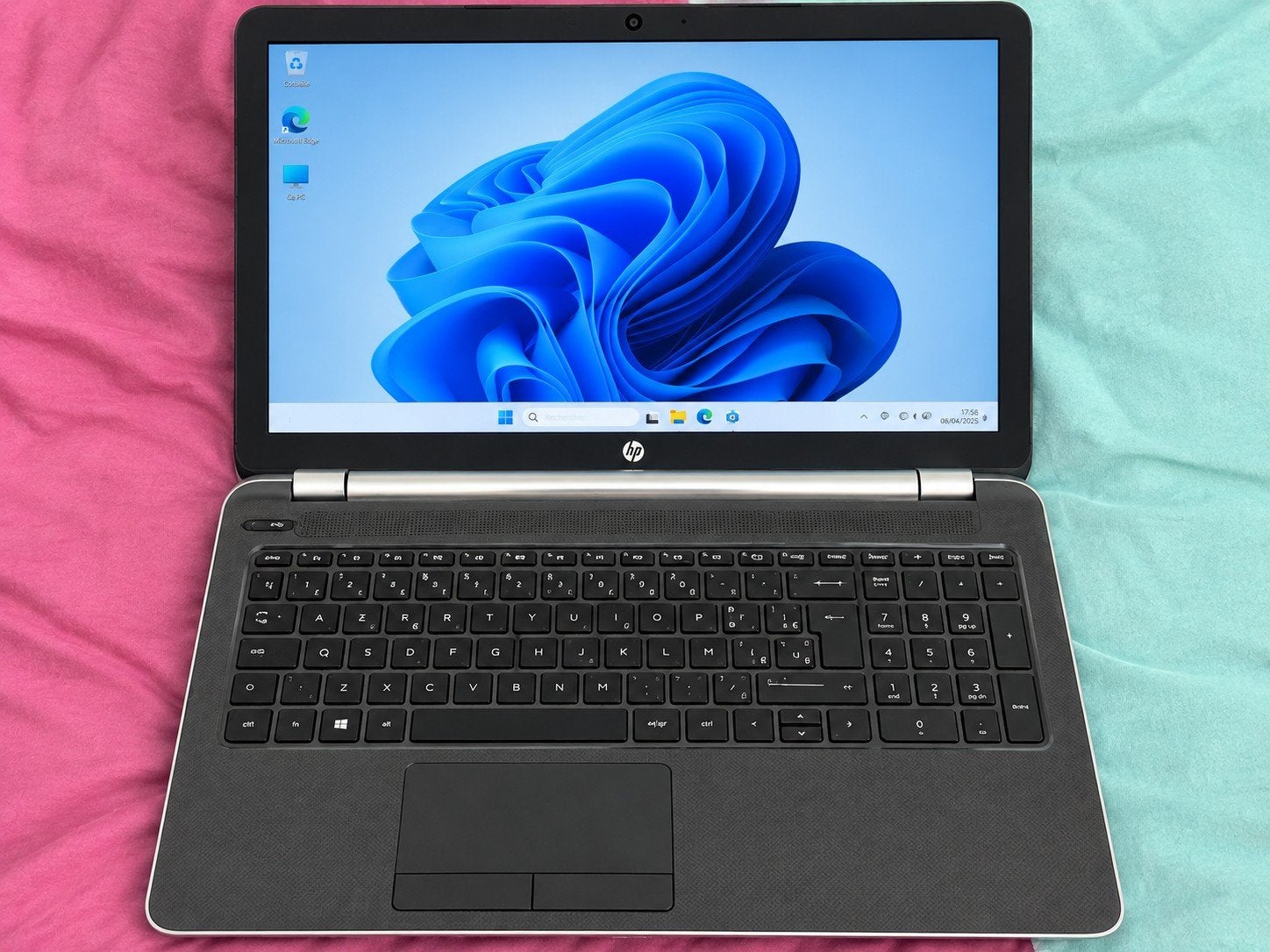 Pc portable HP Pavilion 8Gb/320Gb/win11/office pro, Enlèvement ou Envoi