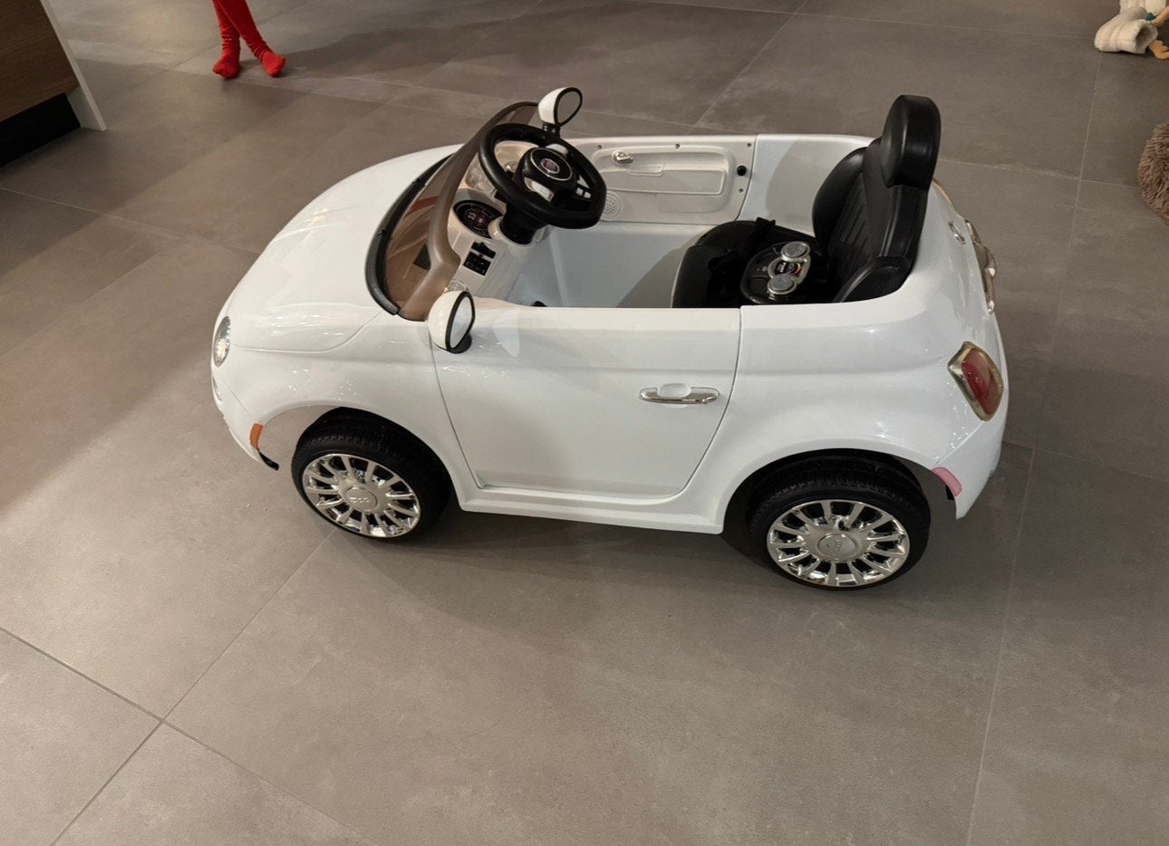 Elek.kinderauto Fiat 500 wit incl. afstandsbediening+oplader, Zo goed als nieuw