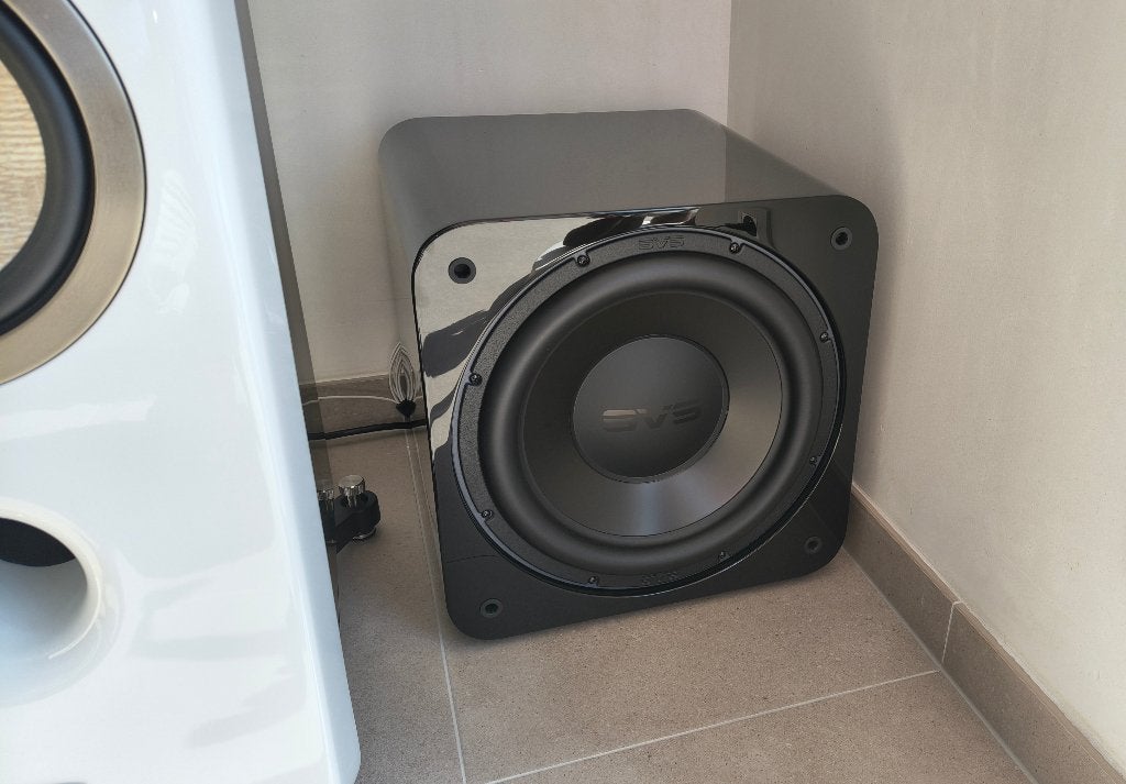 SVS SB3000 Revolution, Gloss black, TV, Hi-fi & Vidéo, Autres marques, Subwoofer, Bluetooth, Comme neuf