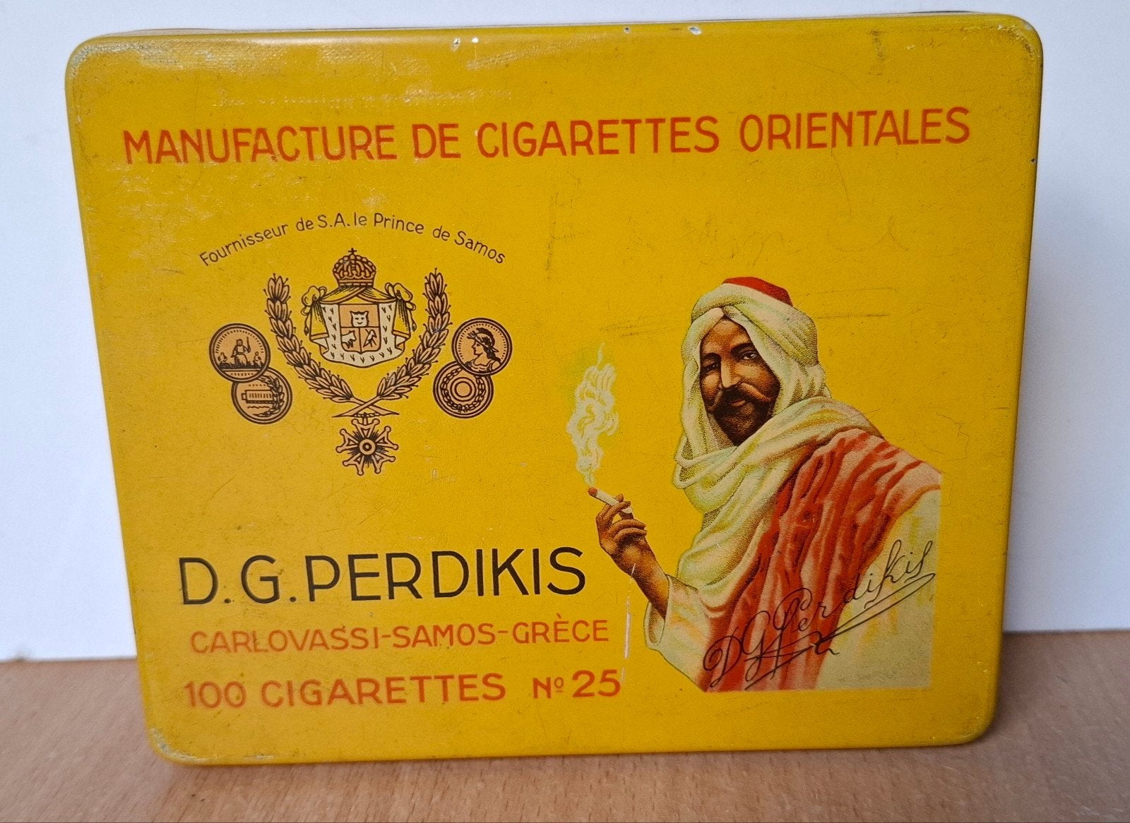 Boîte à tabac D. G. Perdikis. 100 cigarettes, Collections, Enlèvement ou Envoi