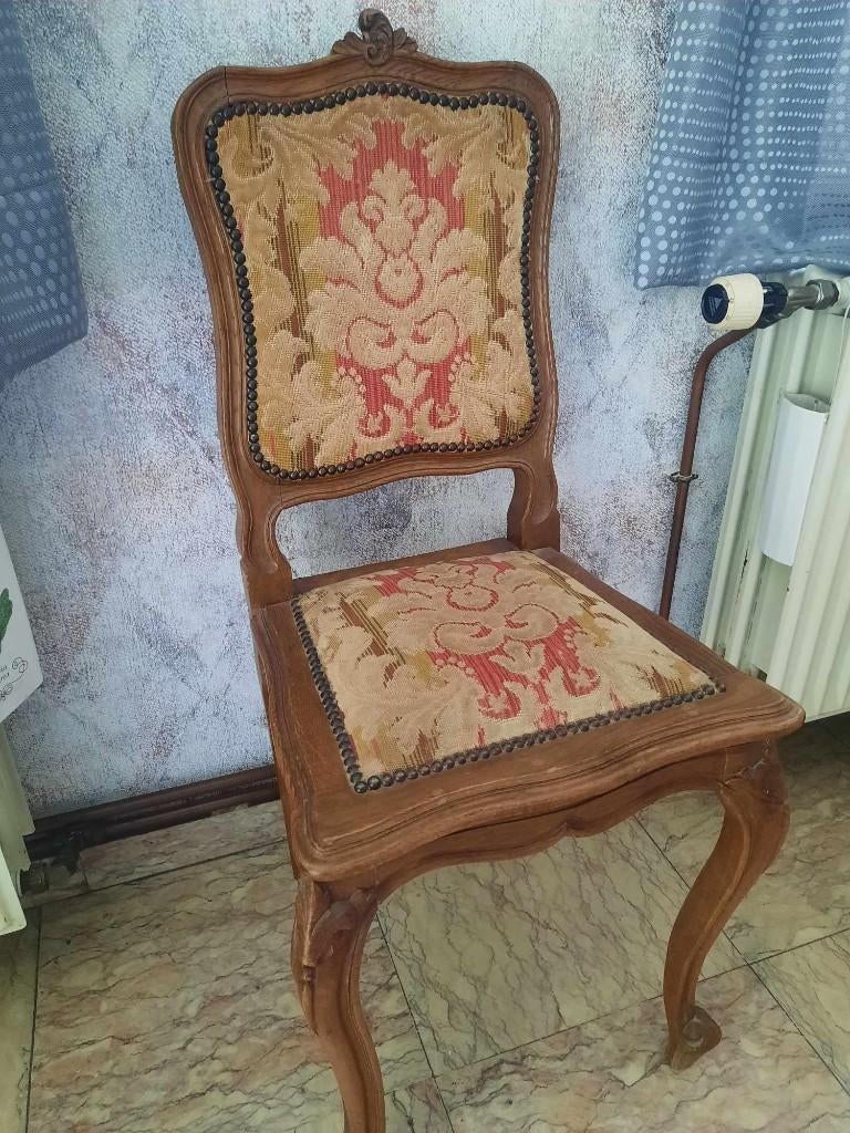 4 chaises, Enlèvement