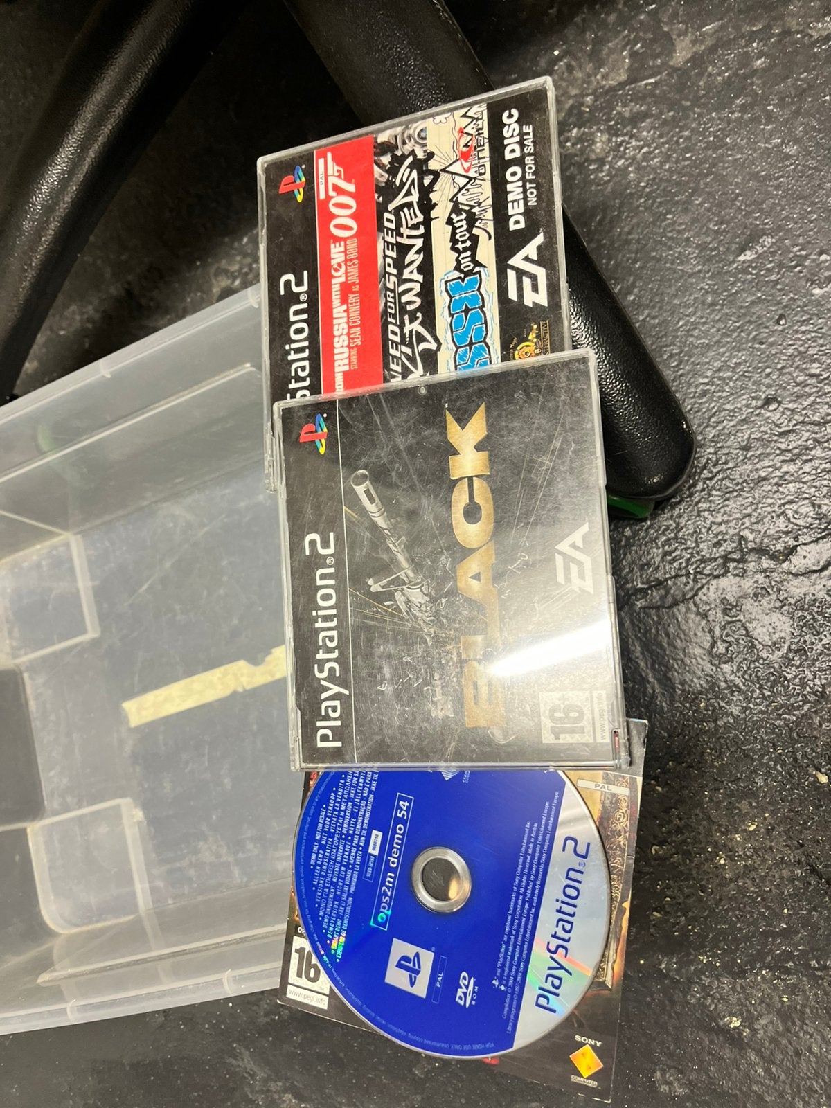 3 PlayStation 2-spelletjes – Black, 007 & OPS2M Demo 54, Games en Spelcomputers, Ophalen of Verzenden, Zo goed als nieuw
