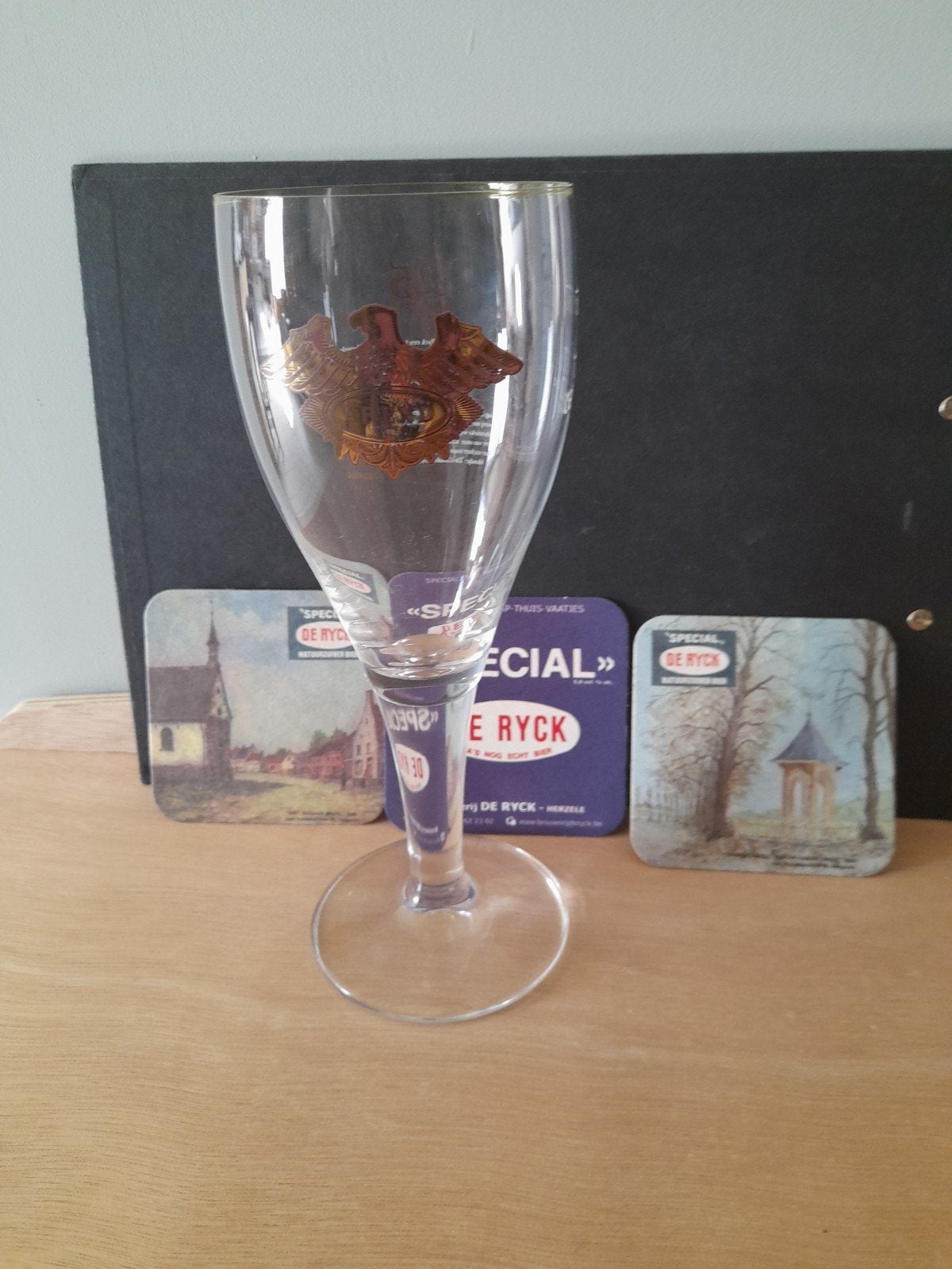Bierglas brouwerij de ryck 125- jarig bestaan met viltles, Verzamelen, Glas en Drinkglazen, Ophalen of Verzenden, Bierglas