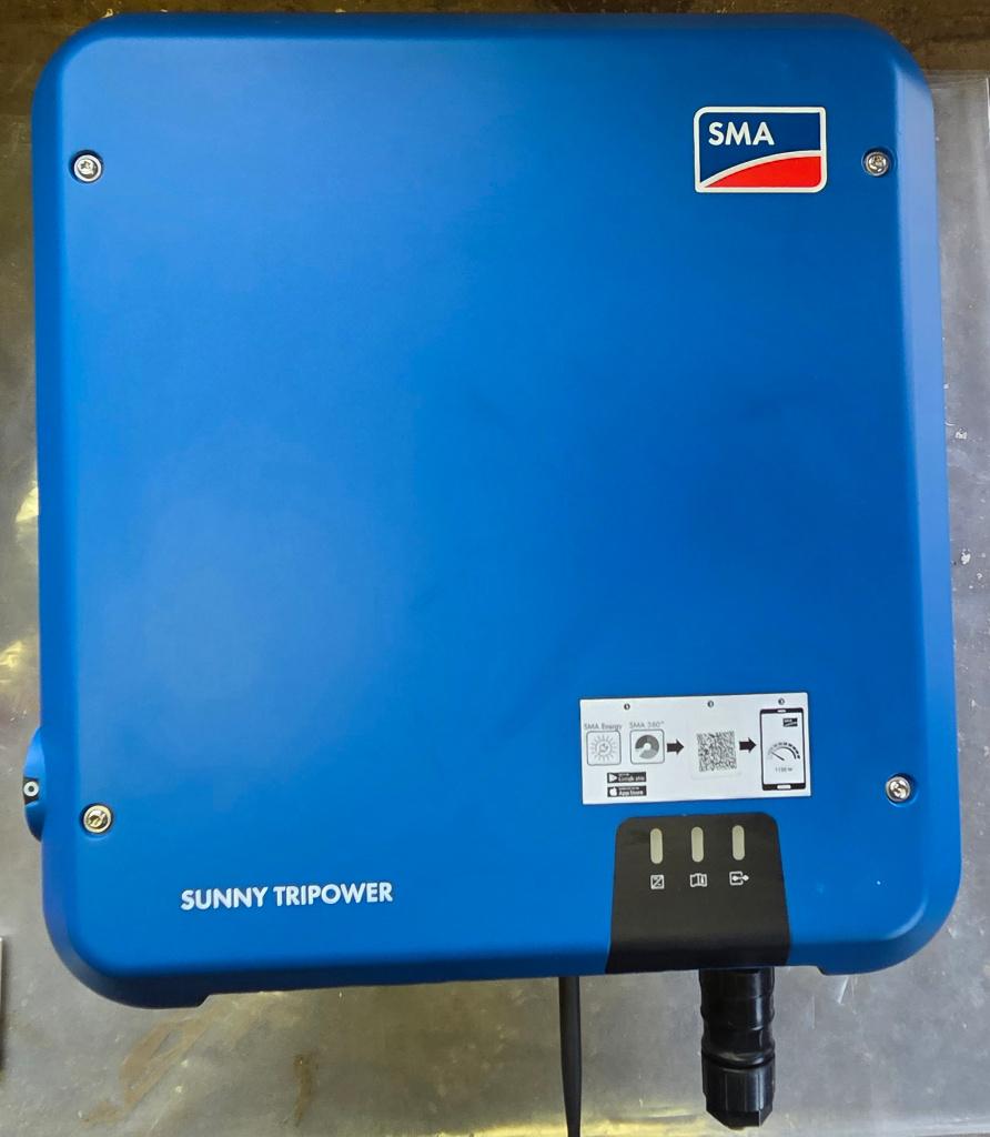Onduleur tripower Sunny SMA, Enlèvement, Utilisé, Autres types, 200 watts-crêtes ou plus