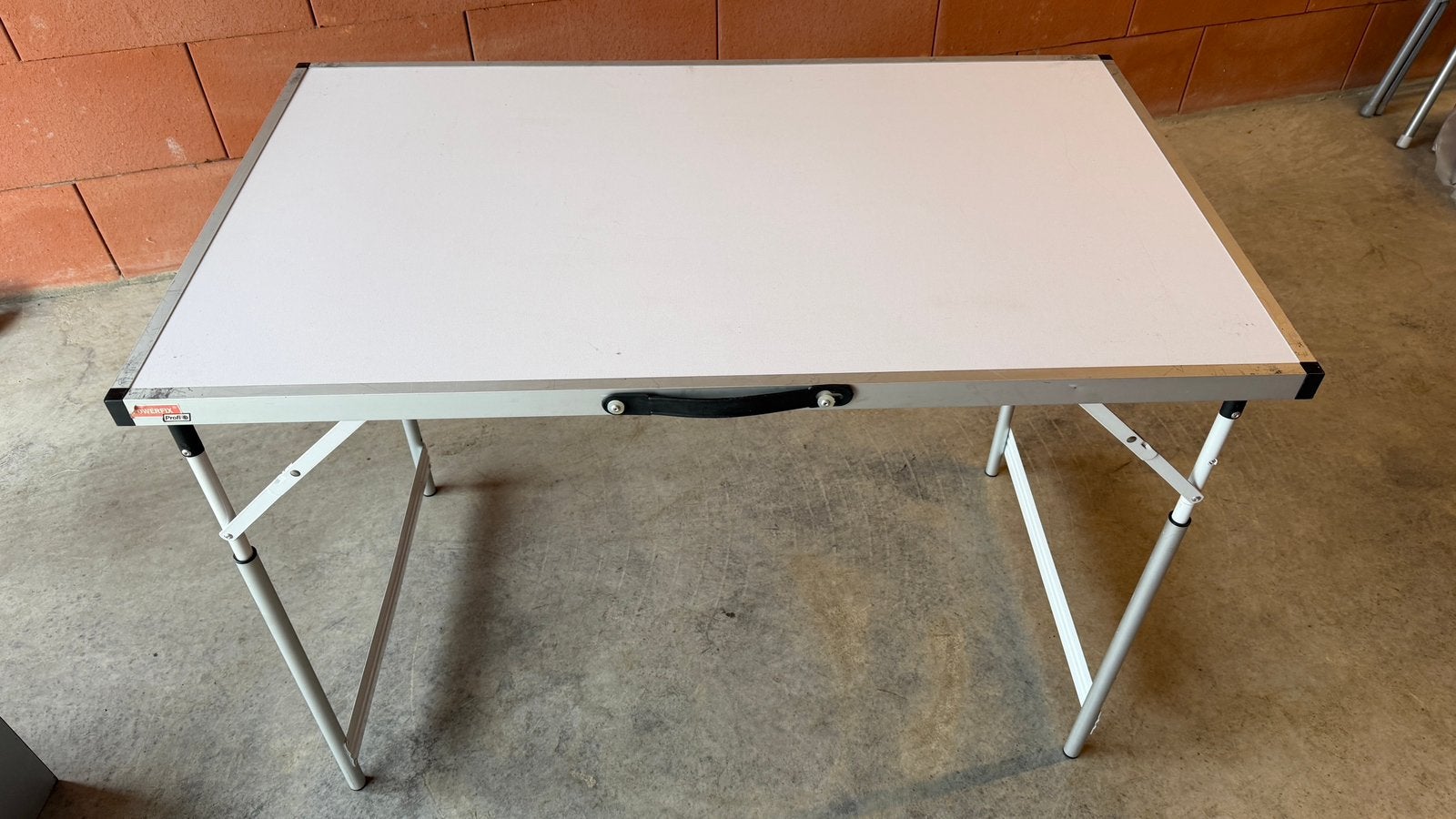 2 tables pliables, Enlèvement, Comme neuf