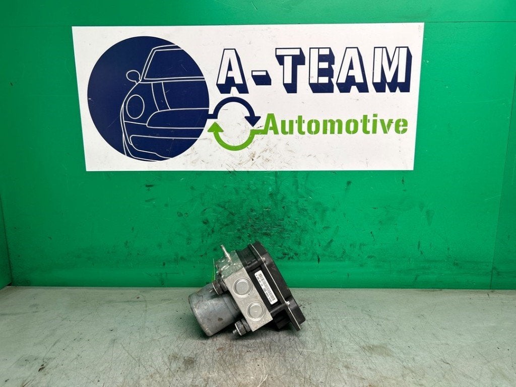 BLOC ABS (FREINS ANTI-BLOCAGE) Peugeot 308 SW (4E / H), Robert Bosch AG, Utilisé, Robert-Bosch-Allee 1
74232  Abstatt, DE, Engineering@bosch.com