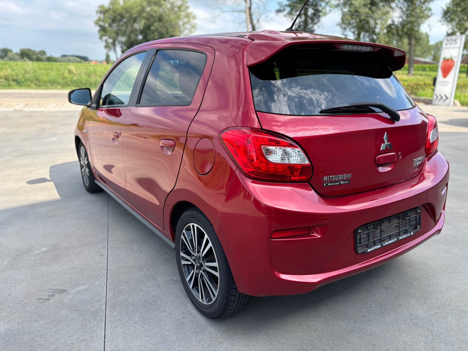 MITSUBISHI SPACE STAR 1.2 ESSENCE/AIRCO/NAVI/LED/1 MAIN, Rouge, Achat, Euro 6, Entreprise