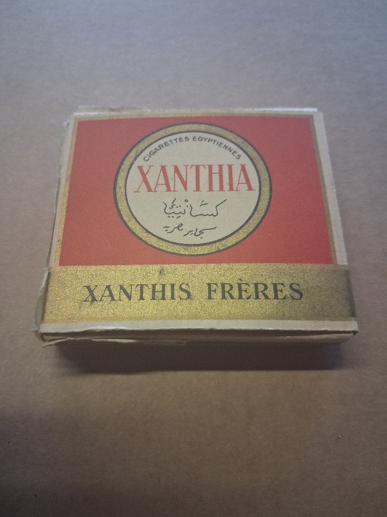Cigarettes XANTHIA 9fr, Collections, Enlèvement ou Envoi, Comme neuf, Panneau publicitaire