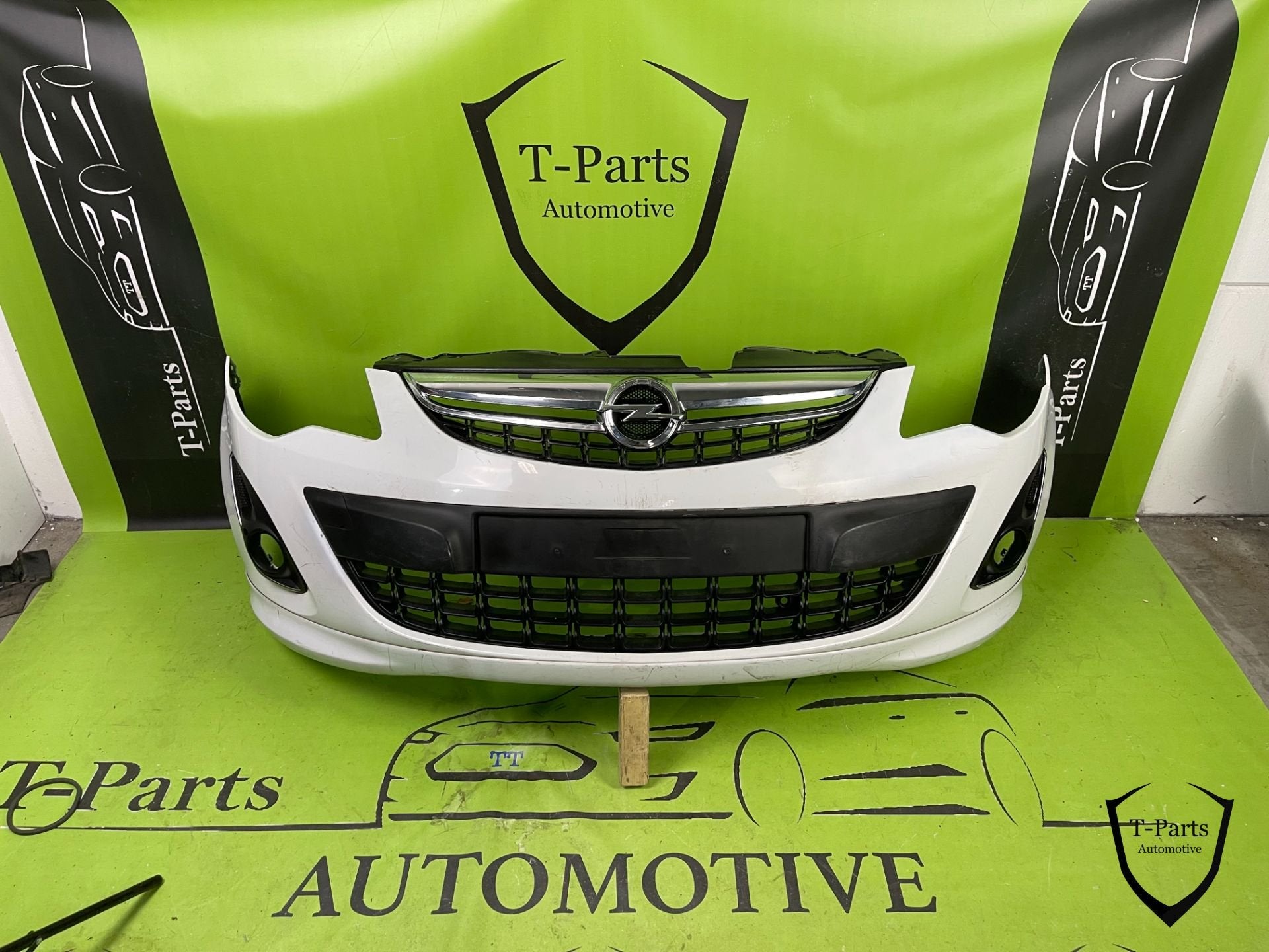 opel corsa D pare-chocs avant grille de calandre 95508031, Info@fabrikant.eu, Fabrikant BV, Pare-chocs, Opel