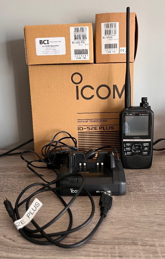 Icom ID-52 plus, Enlèvement ou Envoi, Comme neuf, Émetteur et Récepteur