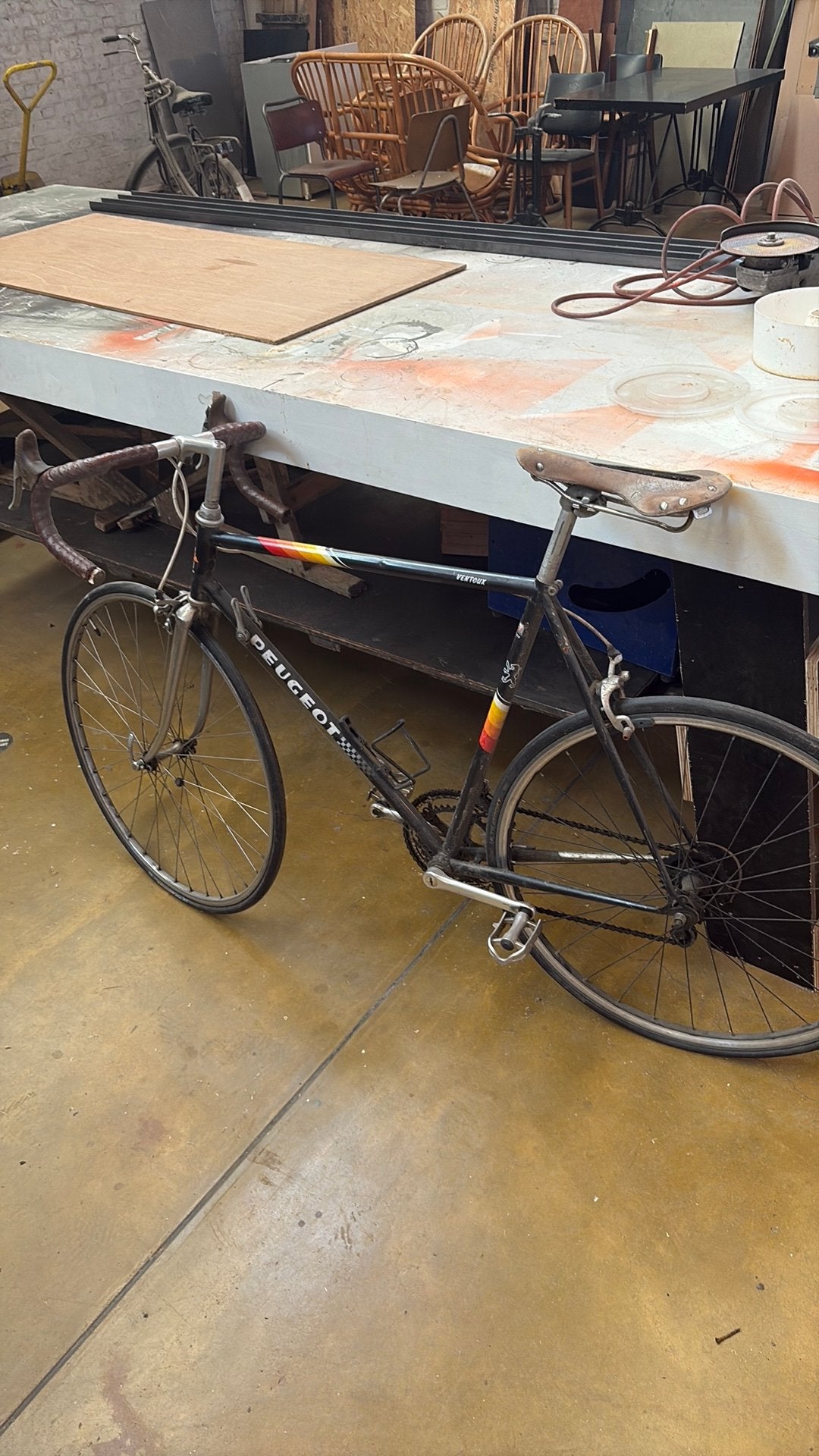 Koersfiets peugot, Enlèvement