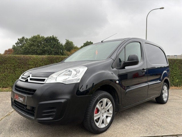Berlingo 1.6BENZINE*4/2019*52000KM*AIRCO/CC/3ZIT/ALU VELGEN!, Voorwielaandrijving, Stof, https://public.car-pass.be/vhr/a3bd2cd0-1bf4-45c6-a3f6-41735b2e3d9e