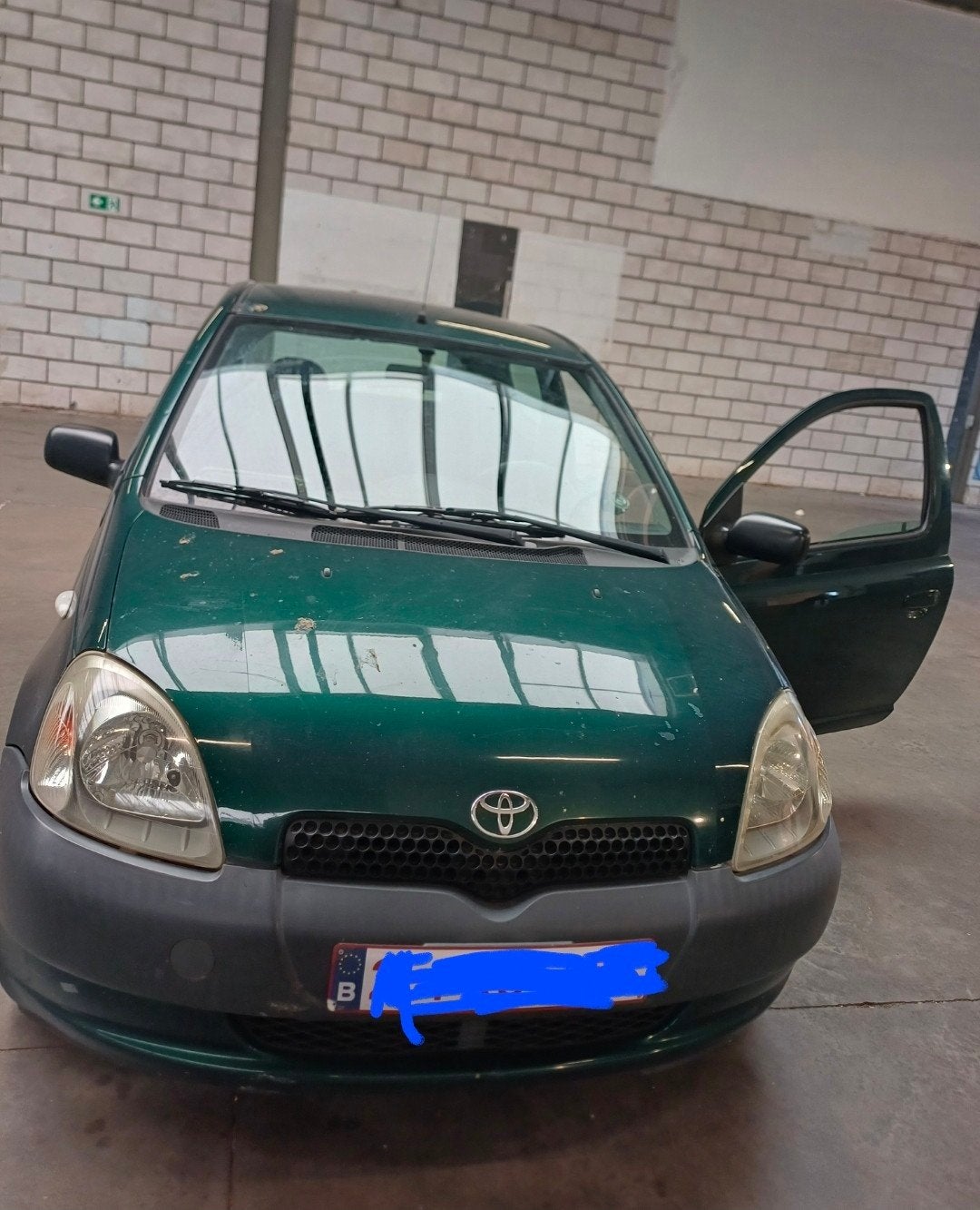 🚗 Toyota Yaris 1.0 VVT-i (2003)Boîte manuelle BRUXELLES, Autos, Toyota, Achat, Automatique, Particulier, Yaris