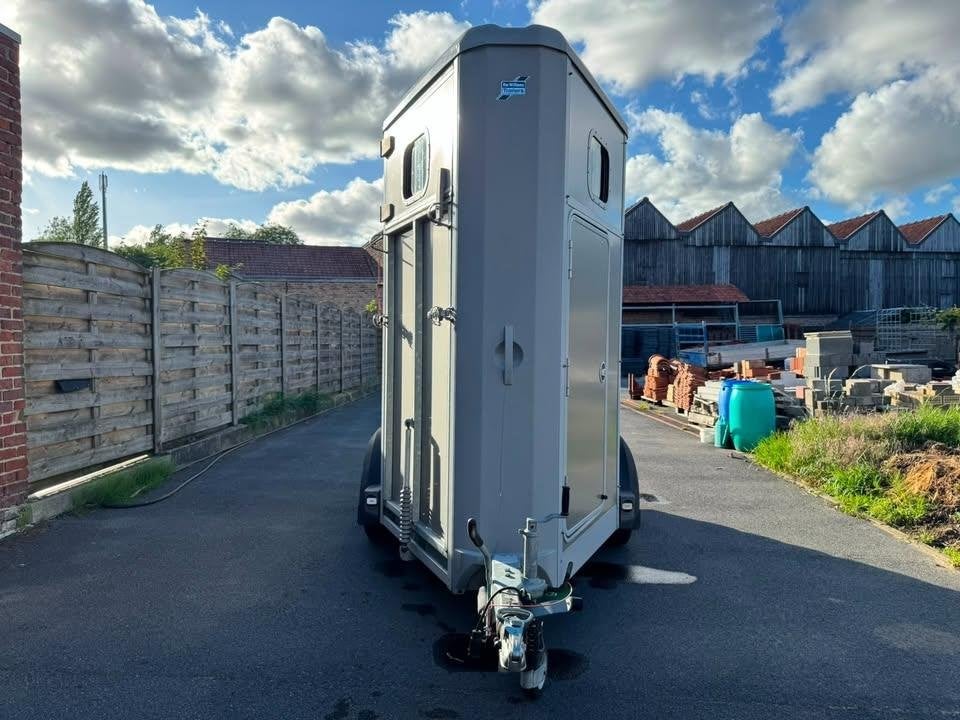 Ifor Williams HB403 de 2018, van 1,5 place gris, Enlèvement, Utilisé, Aluminium, Remorque 1½ cheval