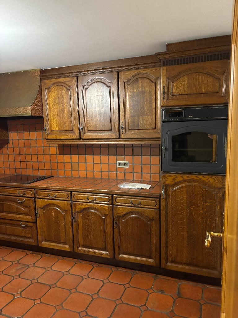 Volledige massief eiken keuken uit te breken  + toestellen, Huis en Inrichting, Ophalen, Gebruikt, Bruin, Hoekkeuken