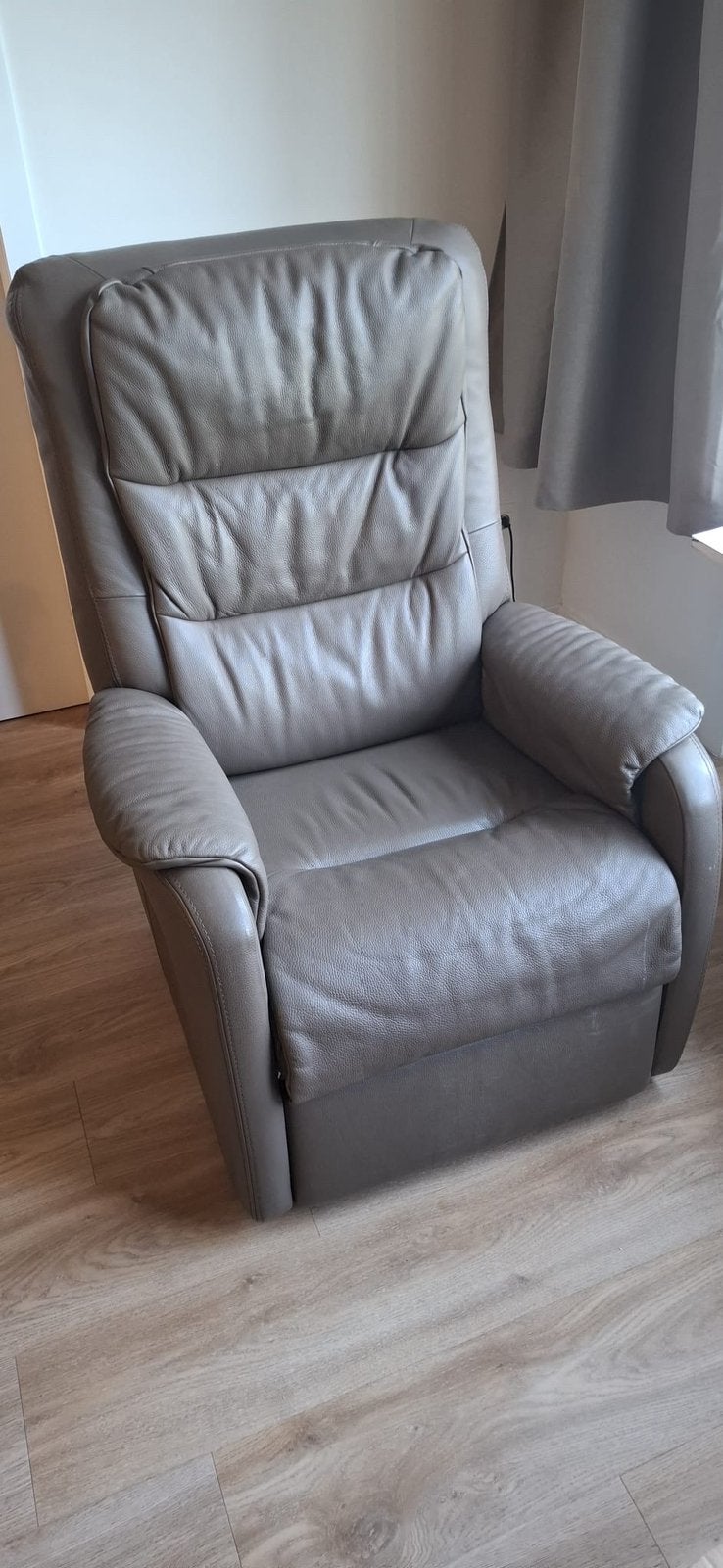 Elektrische relax, Huis en Inrichting, Fauteuils, Ophalen, Zo goed als nieuw, Leer