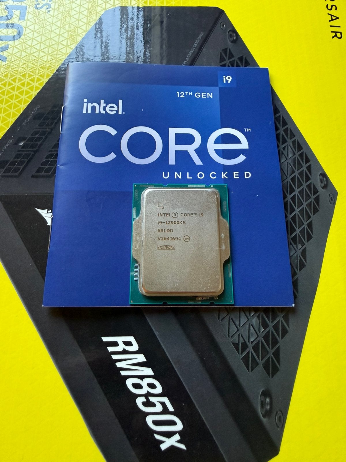 Intel Core i9-12900KS Special Edition - Getest, Computers en Software, Processors, Ophalen of Verzenden, Zo goed als nieuw