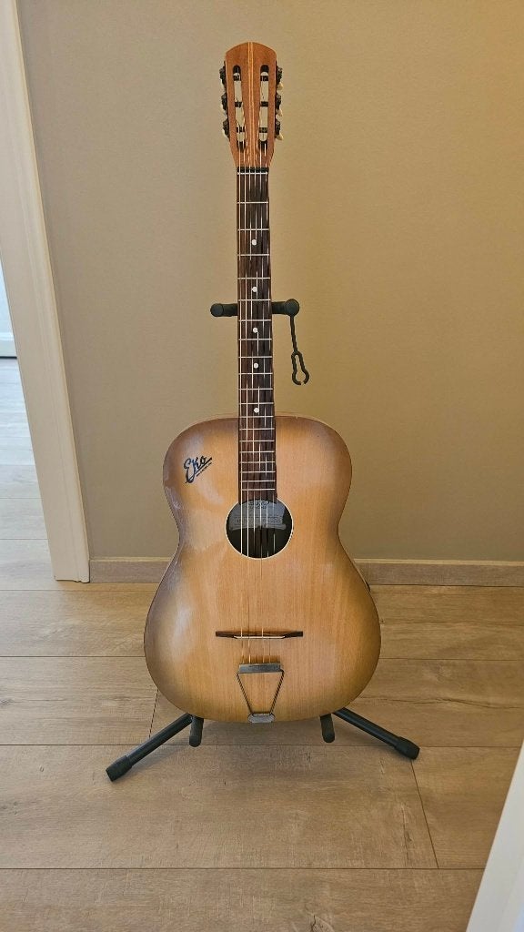 Vintage Eko Gitaar P2, Muziek en Instrumenten, Ophalen, Gebruikt, Klassieke of Spaanse gitaar