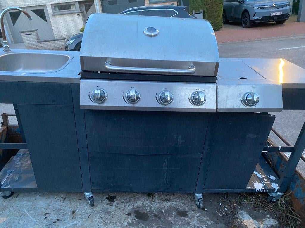 gasbbq- buitenkeuken, Ophalen, Gebruikt