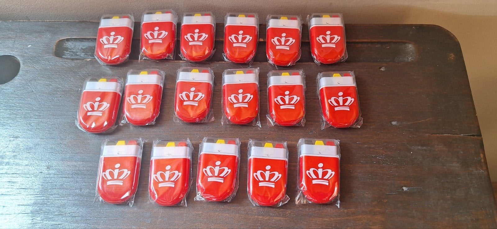 Schminkstick Belgische kleuren (€10 voor 6 stuks), Diversen, Vlaggen en Wimpels, Ophalen