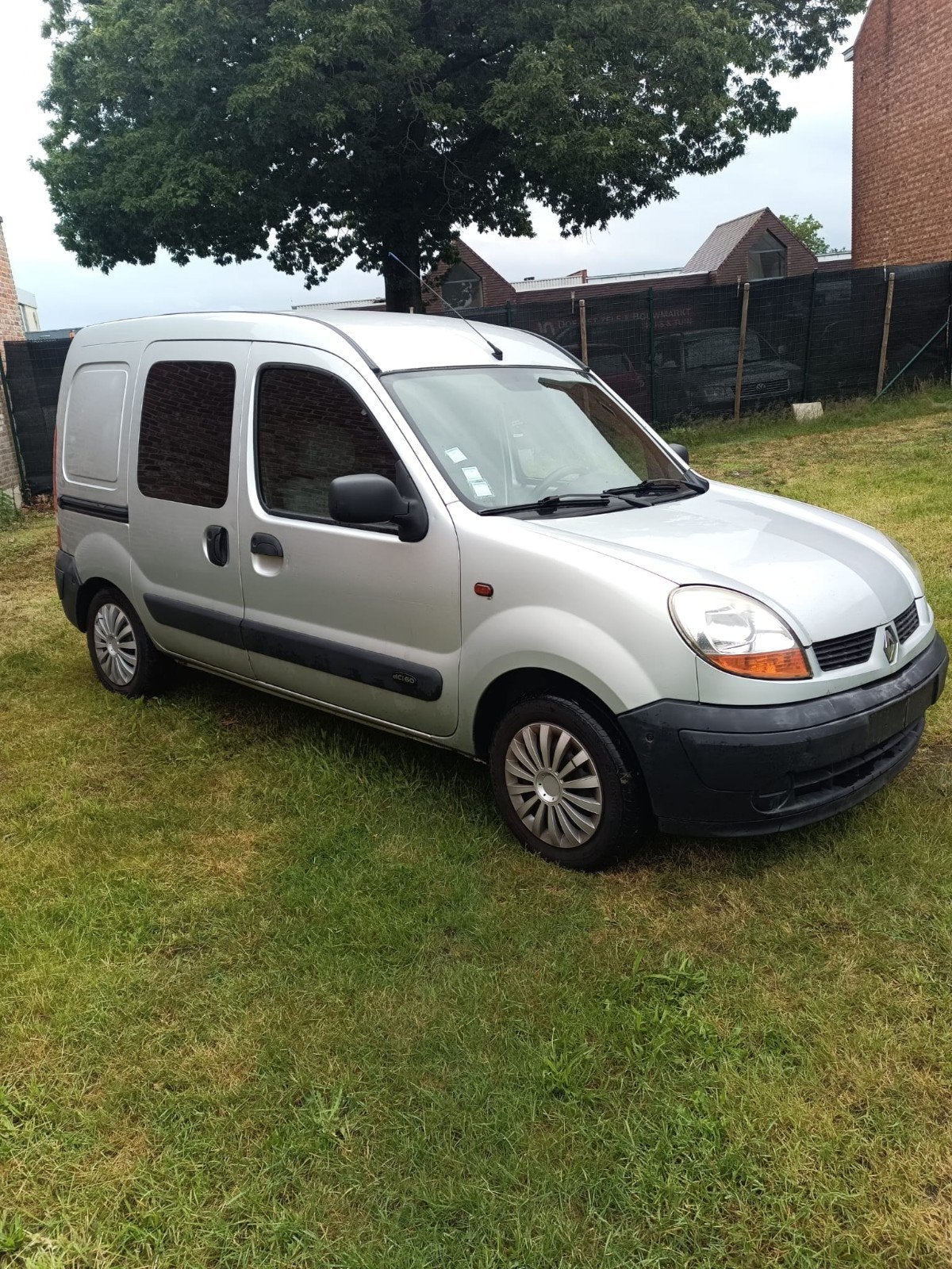 Te koop voor export of opmaak lichtvracht Renault Kangoo 1.5, Particulier, Achat