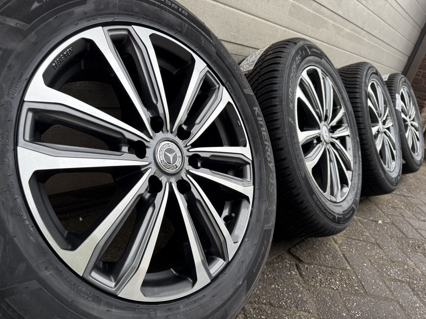 18 inch Mercedes Sprinter W907 W906 W910 velgen zomerbanden, 18 inch, Bestelwagen, 255 mm, -