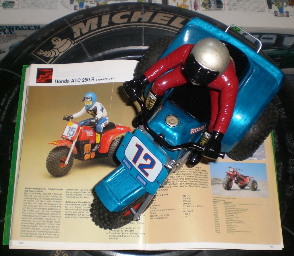 Gezocht oude Robbe/Kyosho en andere Merken RC wagens enz.., Hobby en Vrije tijd, Ophalen of Verzenden, Gebruikt, Auto offroad