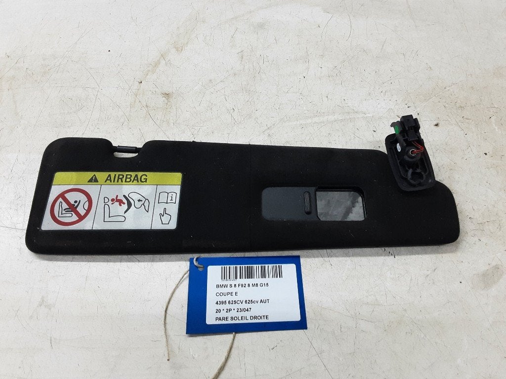 PARE-SOLEIL DROIT BMW 8 serie (G15) (01-2018/-), Mevr. I. Hauben, Utilisé, BMW, Rue de l'Espoir 34 34
4030  GRIVEGNÉE, BE