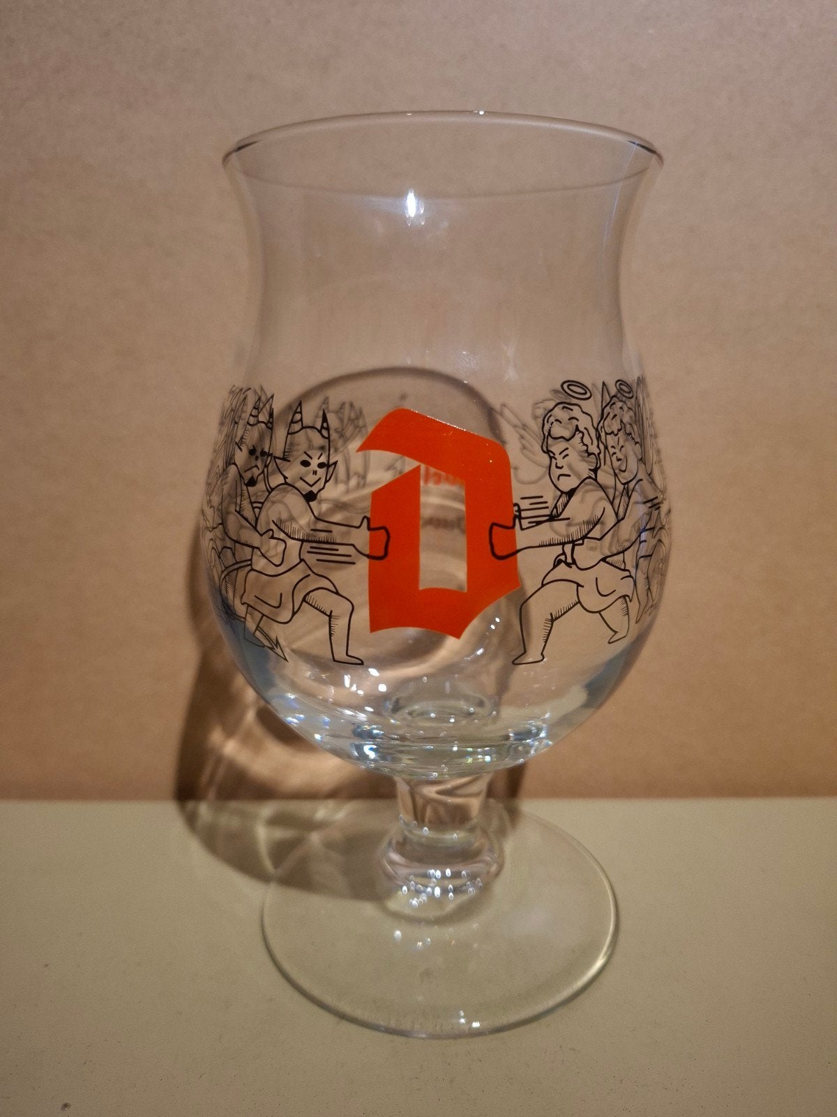 duvel glas Gabi johnston, Enlèvement ou Envoi, Duvel