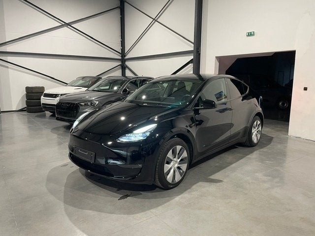 Tesla Model Y Dual Motor/Long Range '24 met Garantie, Autos, Tesla, Entreprise, Entretenue par le concessionnaire, Noir, 5 portes