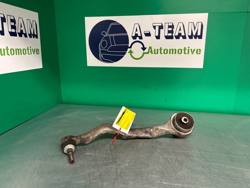 BRAS DE SUSPENSION AVANT DROIT (TRIANGLE) BMW 3 serie (F30), Utilisé, BMW, Petuelring 130
80809  München, DE, Bayerische Motoren Werke AG