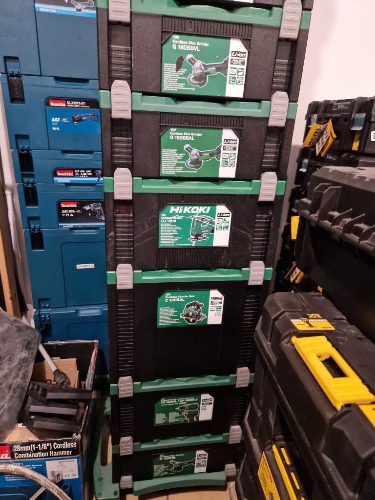 kit Hitachi 6X machine 6X batterie 4X chercher 4X coffre, Bricolage & Construction, Enlèvement, Comme neuf, Autres types, Hilti