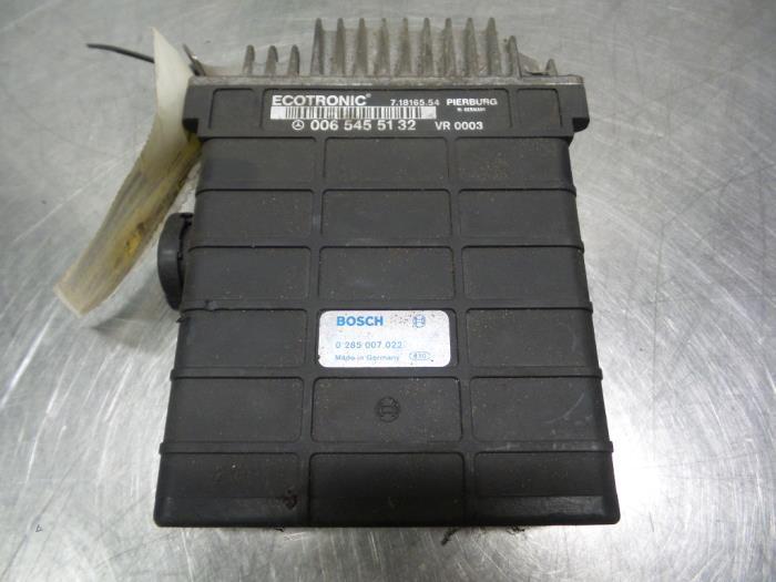 Computer Motormanagement van een Mercedes 190E/D (190E/D 82-, Gebruikt, -, Ophalen of Verzenden, -