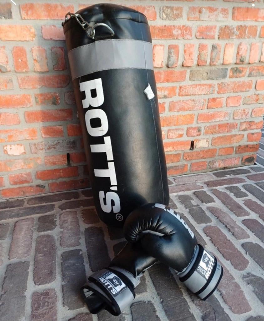 bokszak en bijpassende handschoenen., Enlèvement, Sac de boxe